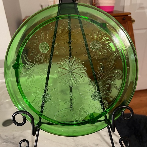 Meet your Posher, Linda - Picture 3 of 5